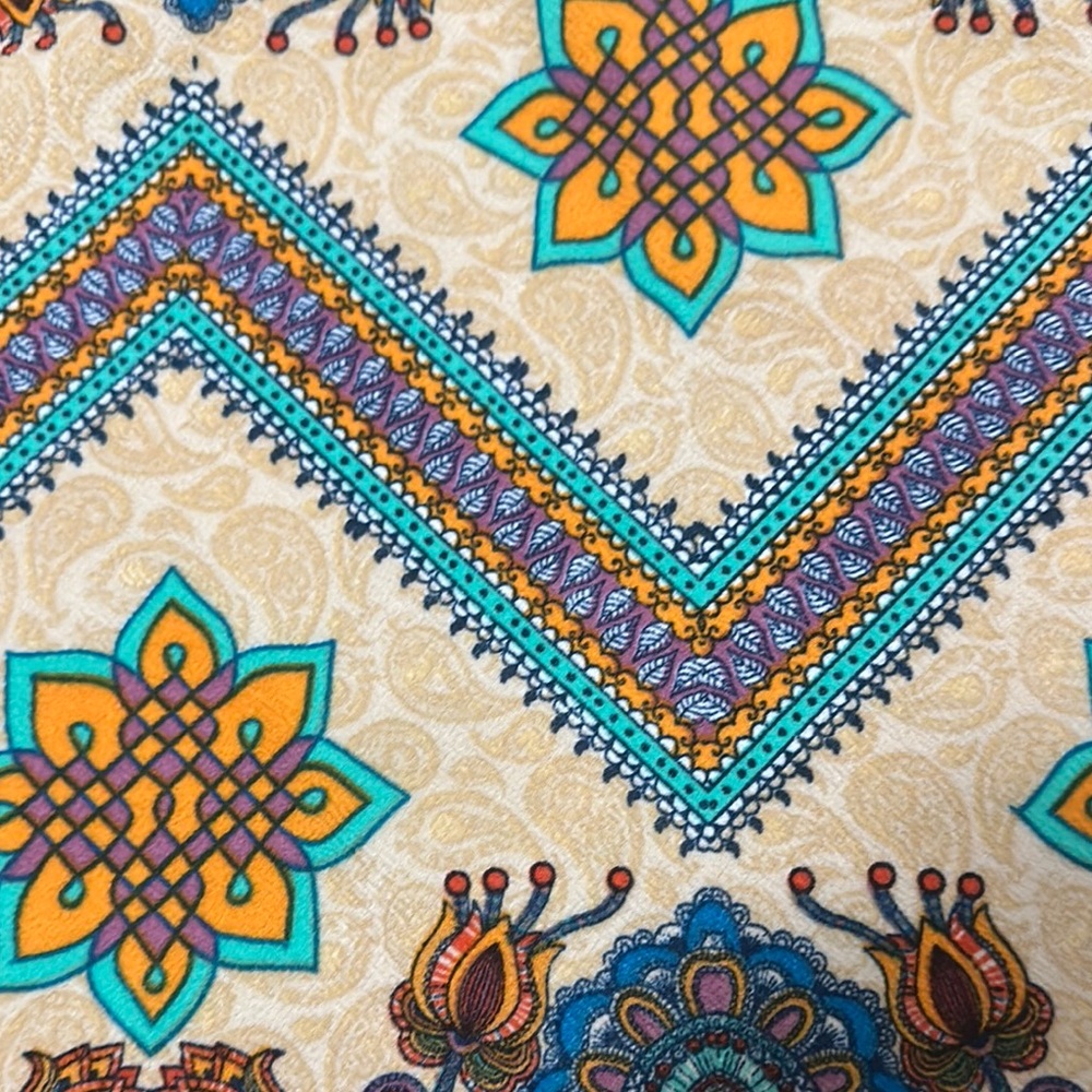 LuLaRoe Blue and White Embellished Pencil Skirt Size XS - Picture 2 of 5